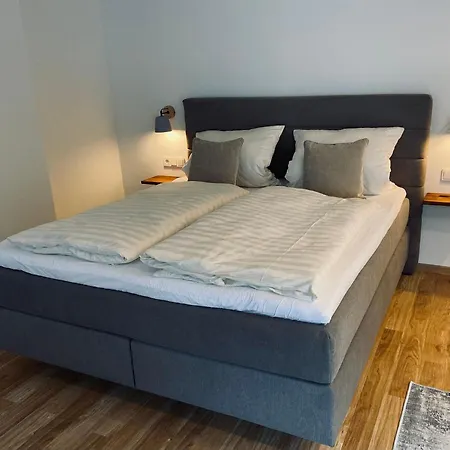 Halbstueck - Am Kropsbachpark 公寓 圣马丁