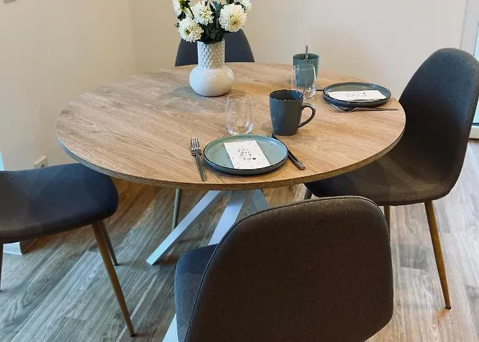 Halbstueck - Am Kropsbachpark